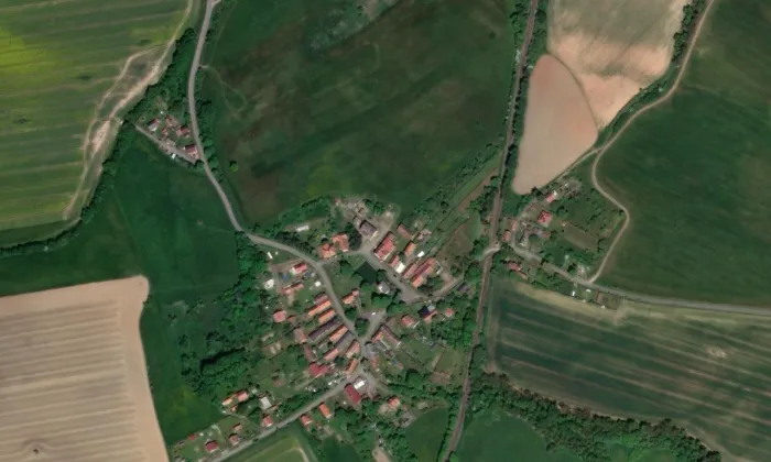 Kostel Jména Panny Marie (Velečín) – letecký pohled