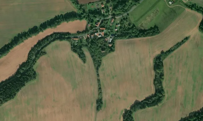 Kostel Nanebevzetí Panny Marie (Lubenec) – letecký pohled