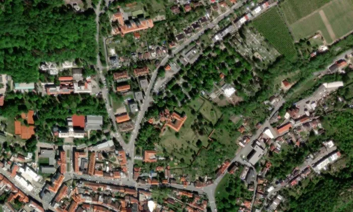 Kostel Nejsvětější Trojice (Slaný) – letecký pohled