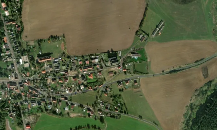 Kostel Povýšení svatého Kříže (Podštěly) – letecký pohled