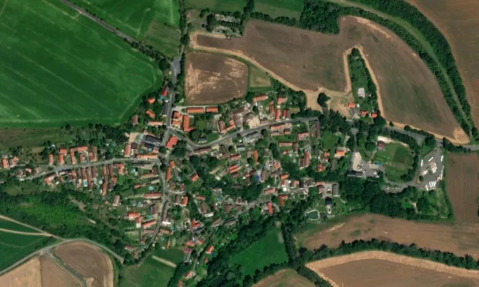 Kostel Stětí svatého Jana Křtitele (Krpy) – letecký pohled