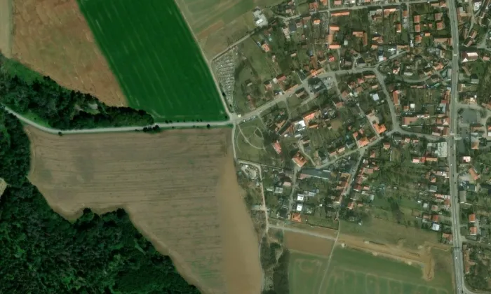 Kostel svaté Cecílie (Lipůvka) – letecký pohled
