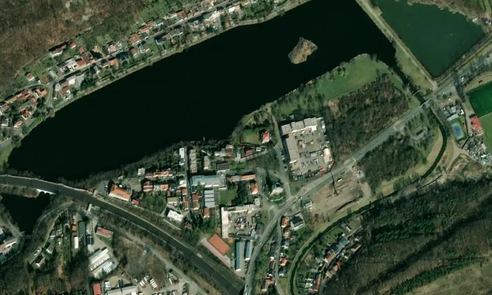 Kostel svatého Bartoloměje (Kyje) – letecký pohled