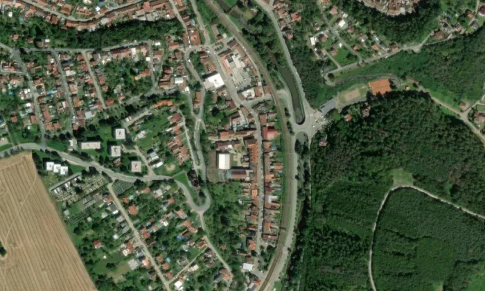 kostel svatého Cyrila a Metoděje (Bílovice nad Svitavou) – letecký pohled