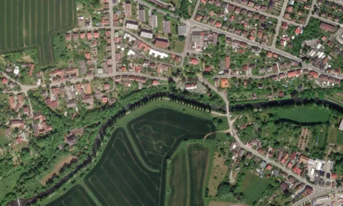 Kostel svatého Ducha (Krčín) – letecký pohled