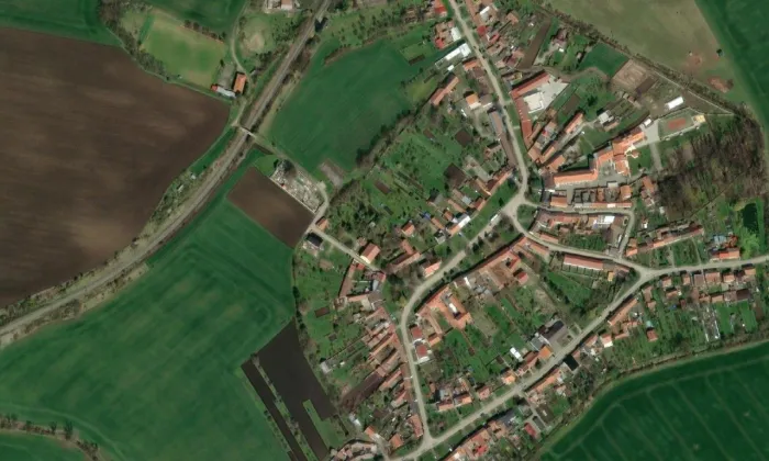Kostel svatého Ferdinanda – letecký pohled