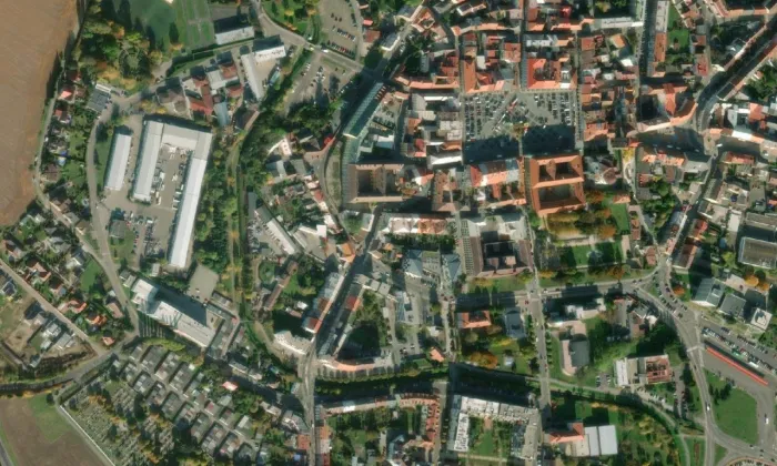 Kostel svatého Ignáce z Loyoly (Staré Město) – letecký pohled
