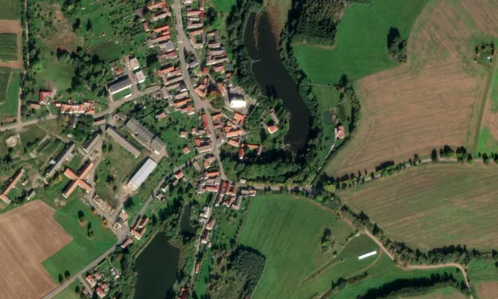 kostel svatého Jana Křtitele (Mnich) – letecký pohled