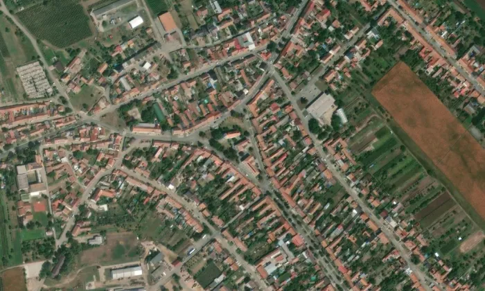 Kostel svatého Jana Křtitele (Rakvice) – letecký pohled