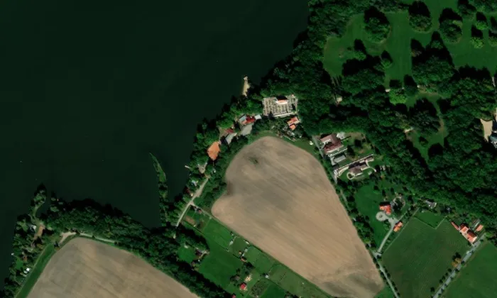 kostel svatého Jiljí (Domanín) – letecký pohled