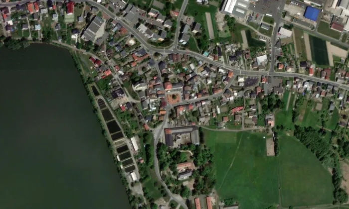 kostel svatého Martina (Dolní Benešov) – letecký pohled