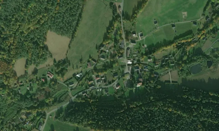Kostel svatého Matouše (Vernířovice) – letecký pohled