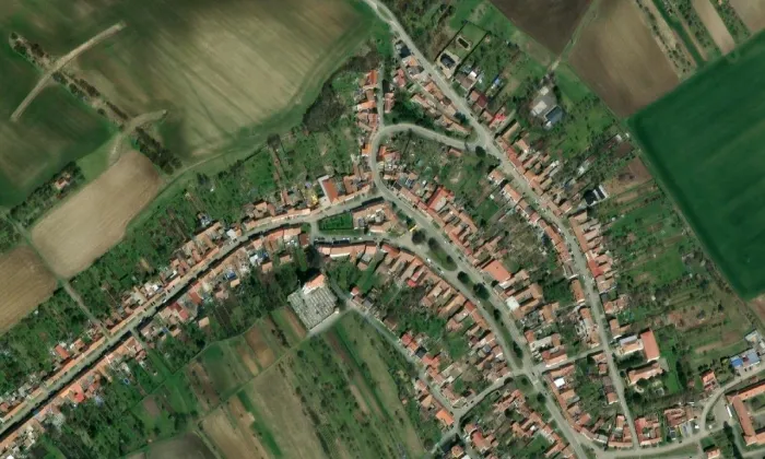 kostel svatého Mikuláše (Letonice) – letecký pohled