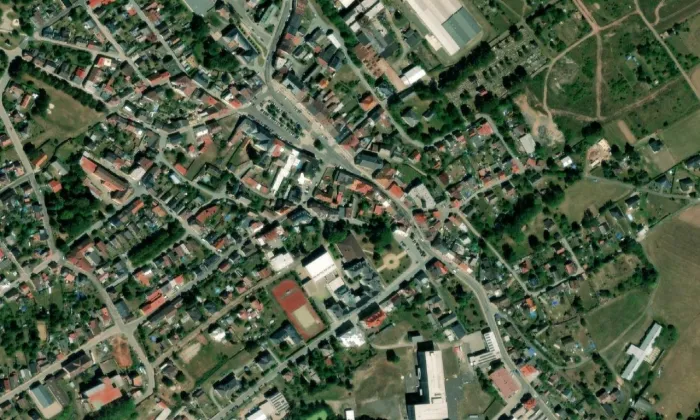 Kostel svatého Mikuláše (Lomnice nad Popelkou) – letecký pohled