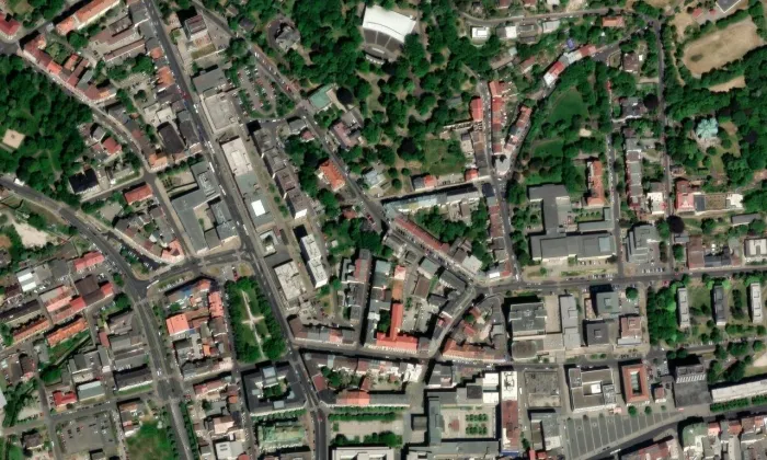 kostel svatého Pavla v Ústí nad Labem – letecký pohled