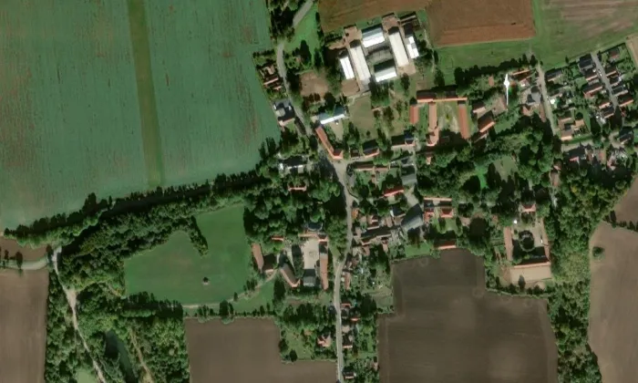 Kostel svatého Prokopa (Chotouň) – letecký pohled