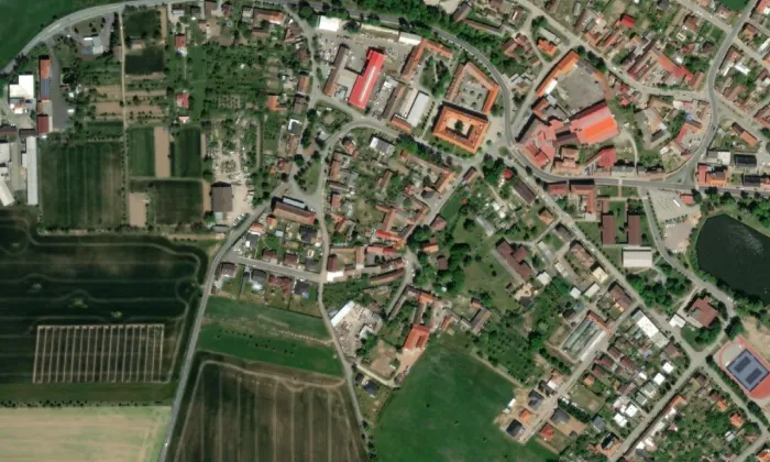 kostel svatého Vavřince (Hrotovice) – letecký pohled