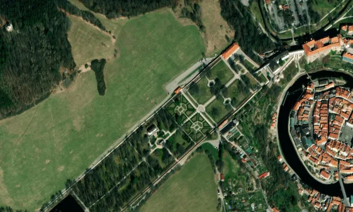 Letohrádek Bellarie – letecký pohled