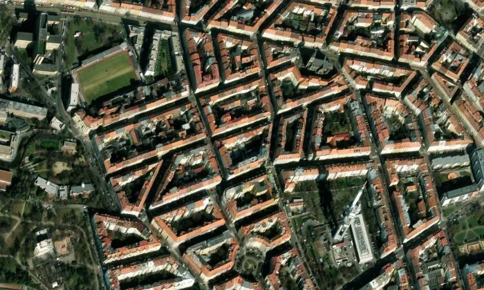 Palác Akropolis – letecký pohled