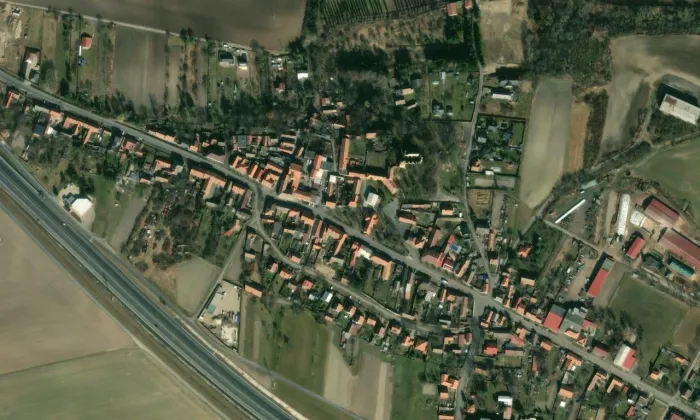 Panenský Týnec – letecký pohled