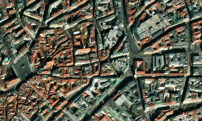 Prašná brána – letecký pohled