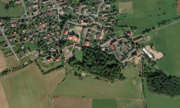Týnec – letecký pohled