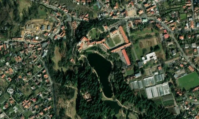 zámecký park Průhonice – letecký pohled