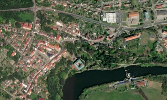 zámek Klášterec nad Ohří – letecký pohled