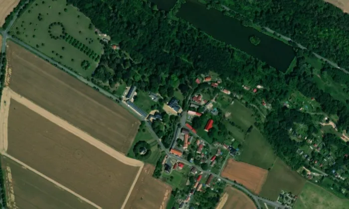 zámek Niměřice – letecký pohled