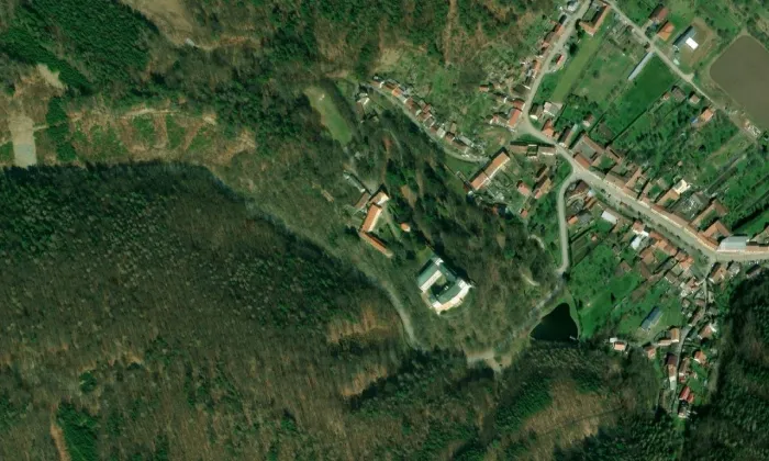 Zámek Račice – letecký pohled