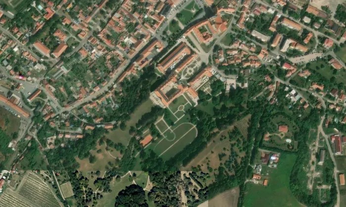 zámek Valtice – letecký pohled
