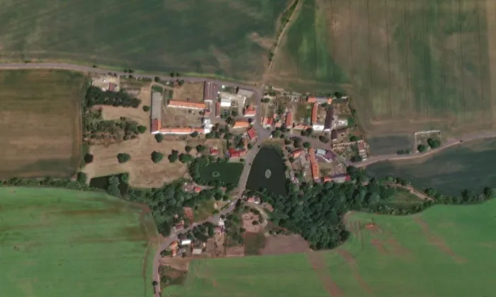 zámek Veliká Ves – letecký pohled