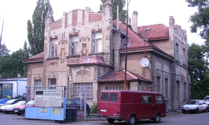 Branické ledárny