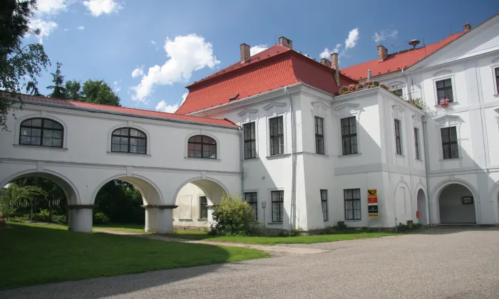 Zámek Cerekvice nad Bystřicí