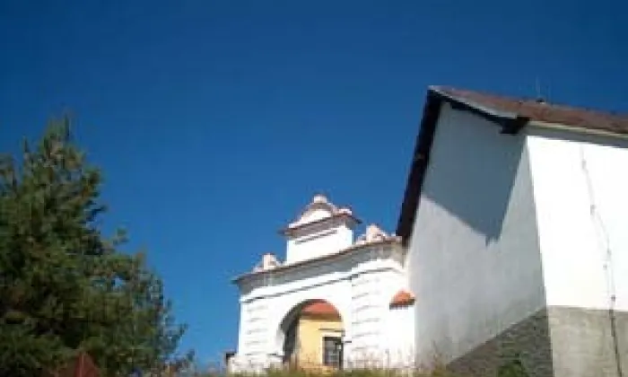 Zámek Hněvkovice