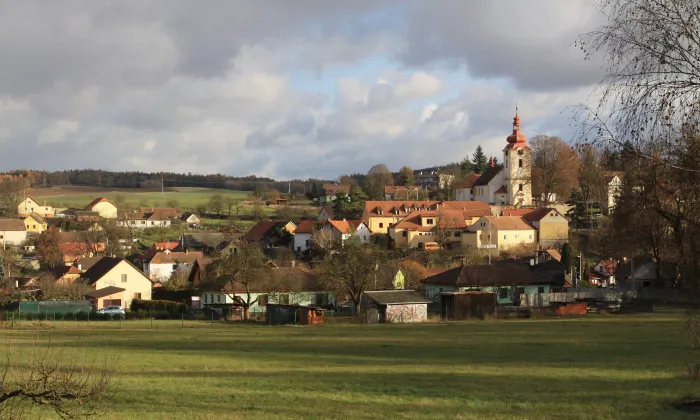 Zámek Nalžovice