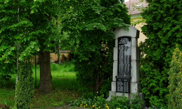 zámeček Měšice