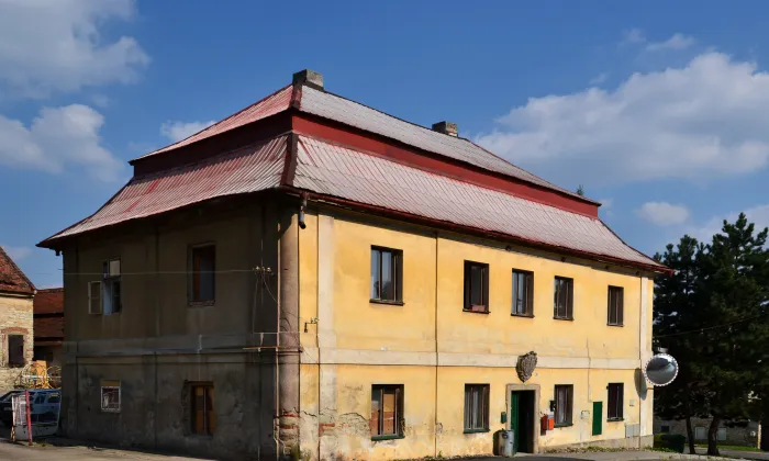 Kostel Nanebevzetí Panny Marie (Libořice)
