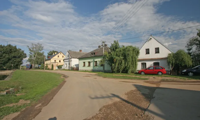 Kostel Navštívení Panny Marie (Dolany)