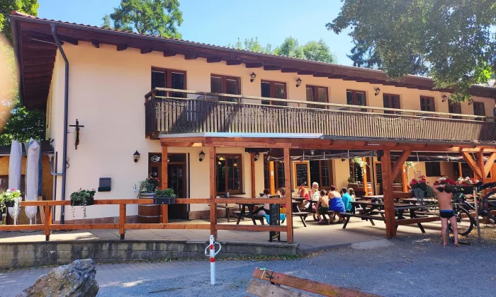 Kostel svatého Isidora (Luleč)