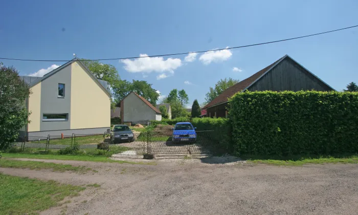Kostel svatého Jana Křtitele (Svatojanský Újezd)