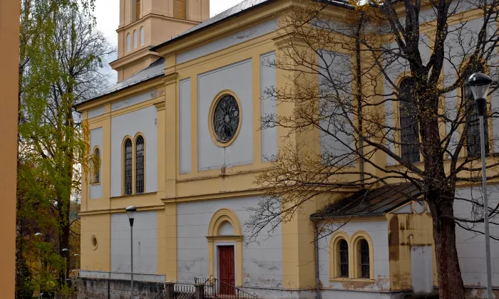 Kostel svatého Mikuláše (Aš)