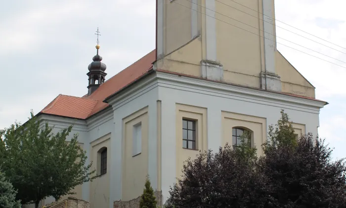 Kostel svatého Václava (Rousínovec)