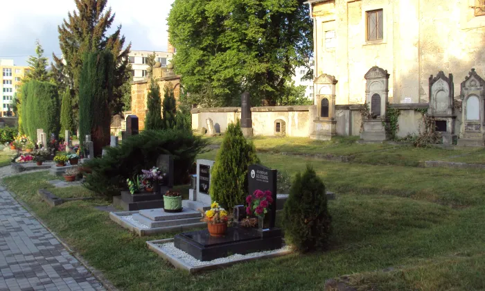 Kostel svatého Zikmunda (Stráž pod Ralskem)