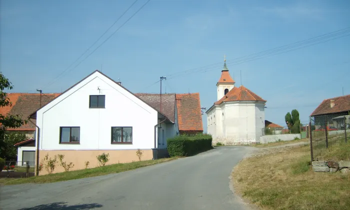 kostel Povýšení svatého Kříže (Chotíkov)