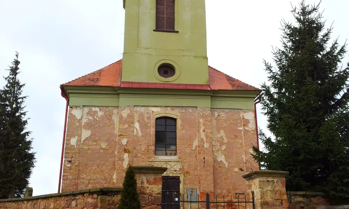 kostel svaté Máří Magdaleny (Lužany)