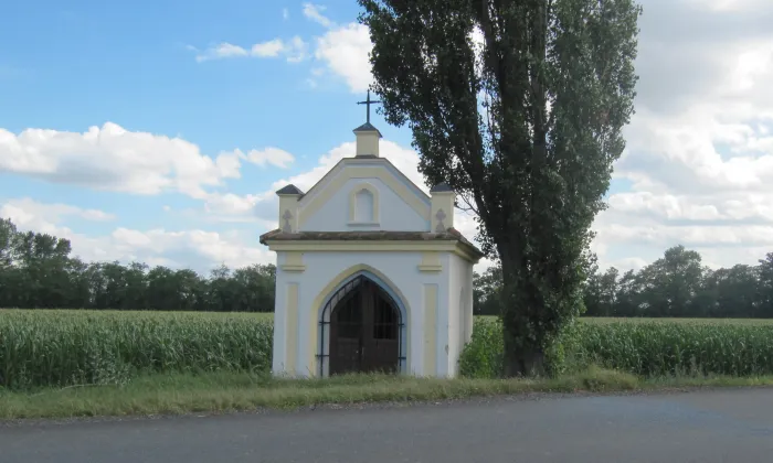 kostel svatých Petra a Pavla (Hrádek)