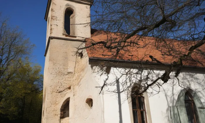 kaple Panny Marie (Vernéřovice) – noc