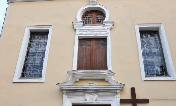 kostel Čtrnácti svatých pomocníků (Mělník) – winter