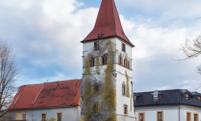 kostel Narození Panny Marie (Pluhův Žďár) – summer